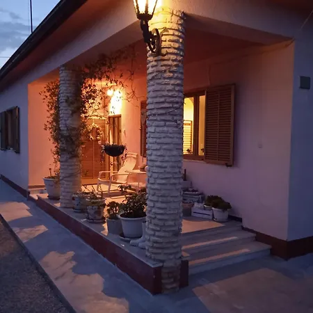 House Memi *